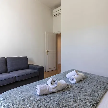 Cozy In Chiado, Historic Center Of 아파트 *