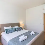 Cozy In Chiado, Historic Center Of Lisboa